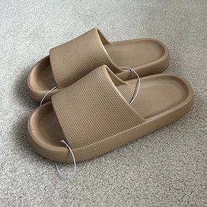 Men/Women's Sootheez / Pillow Slides 39/40/US 9 Lightweight Comfortable Non Slip